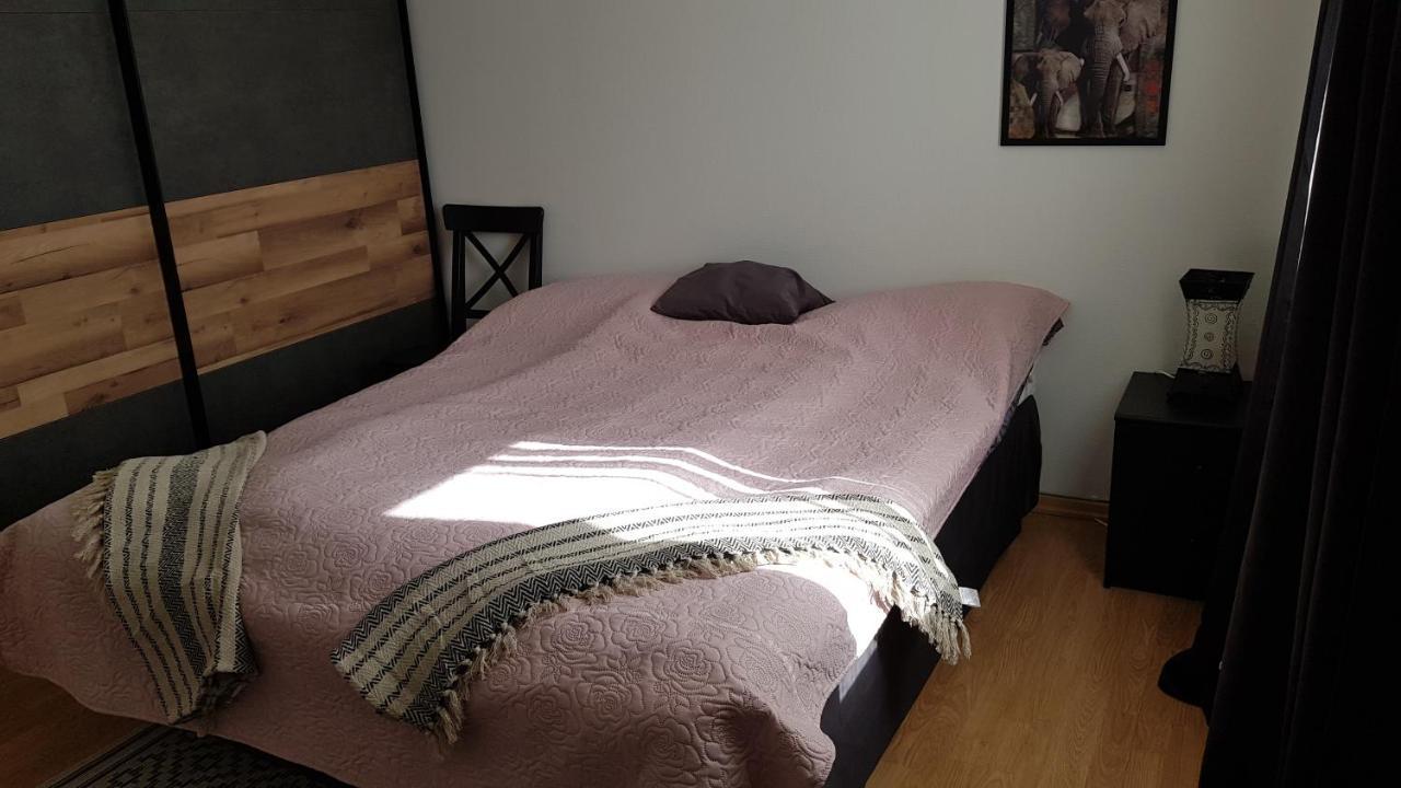Trevligt Hus Med Egen Gard Och Fri Wifi, Emmaboda Kommun, Lindas Exterior photo